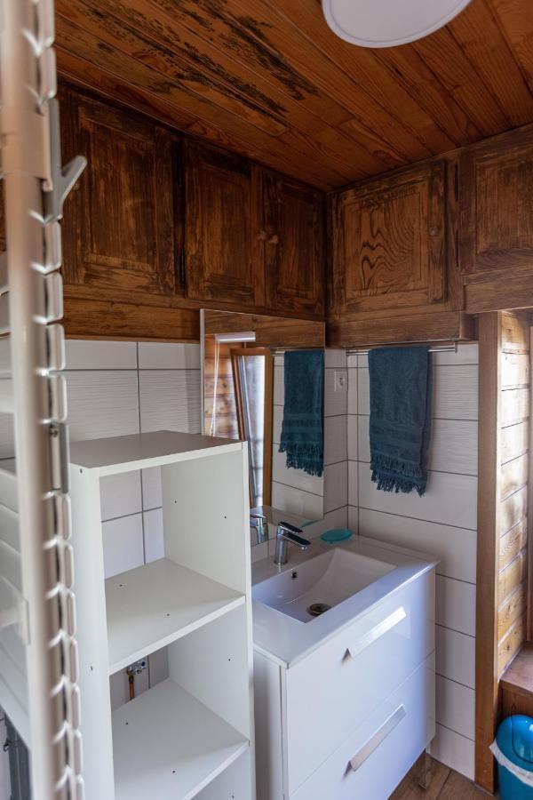 لونغوني La Cabane Du Petit Tour المظهر الخارجي الصورة
